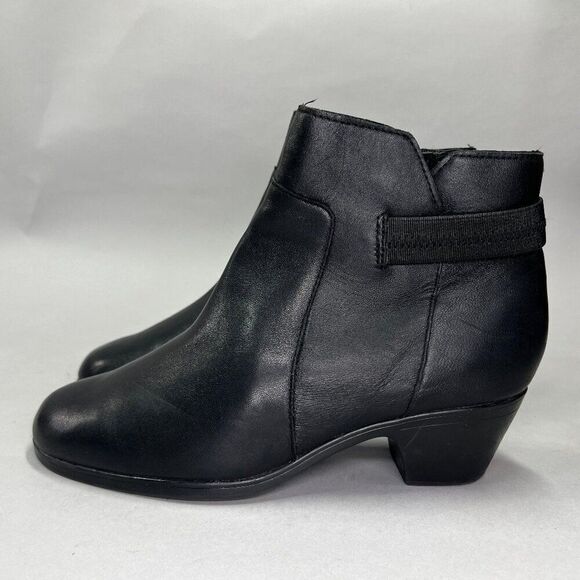 Clarks Women's Size 8.5 Emily Holly Black Leather Ankle Booties - Picture 4 of 14